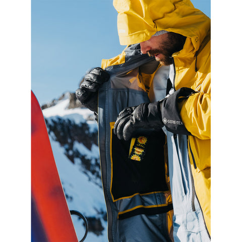 AK Hover Gore-Tex 3L Stretch Snowboard Jacket