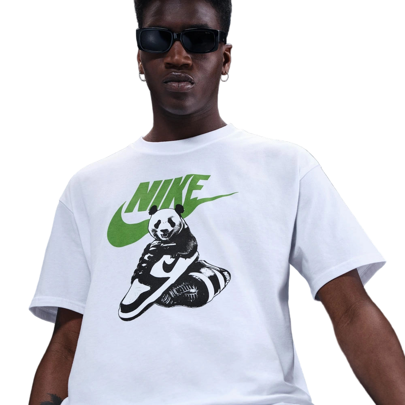 Cropped front lifestyle image of the Sportswear Dunk Tee in White