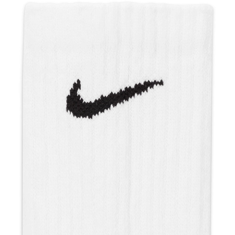 Detail image of the Everyday Cushioned Comfort Crew Socks in White