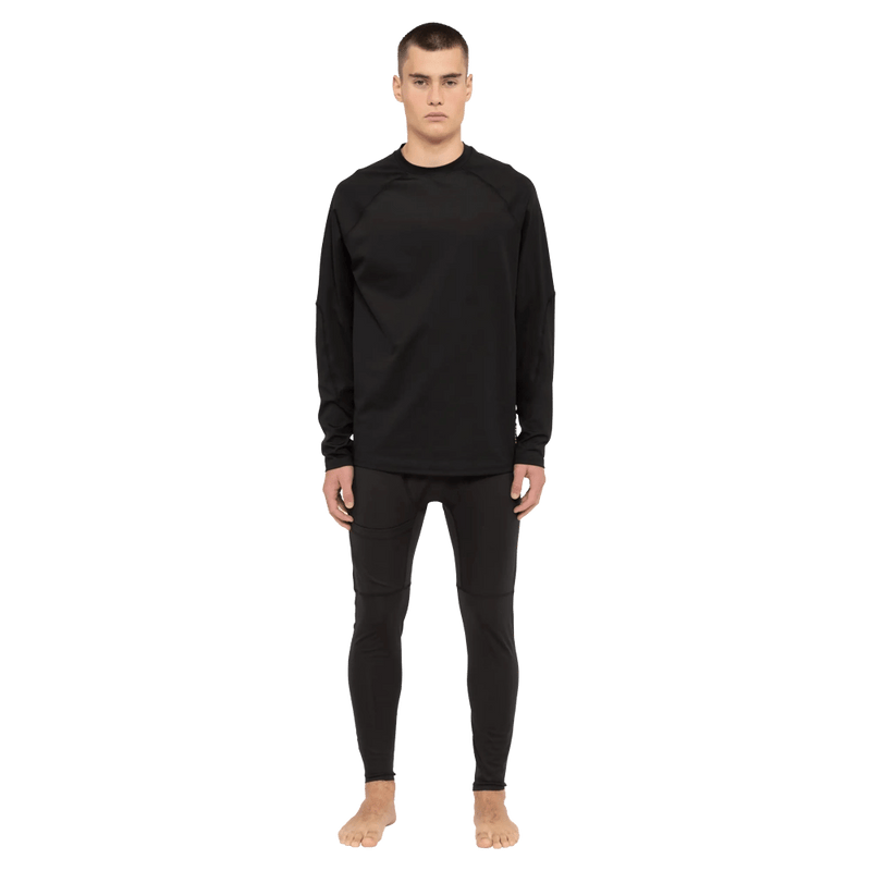 Full-body view of the Armada Hoopler Baselayer Bottom in Black colourway, unisex's model