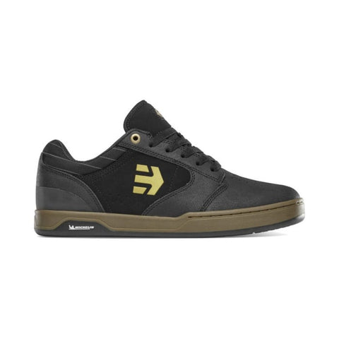 Black mountain bike shoes.