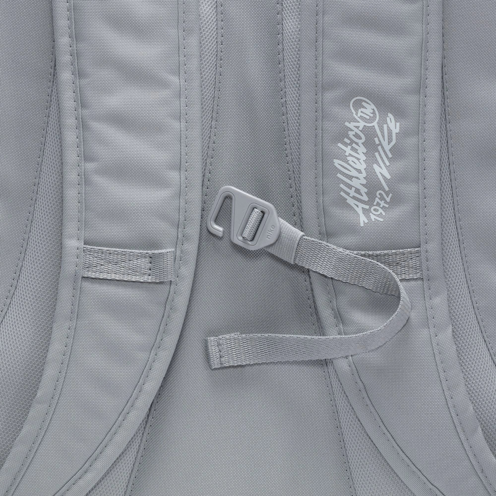 Chest Strap detail of the Hayward Backpack in Wolf Grey Multi White