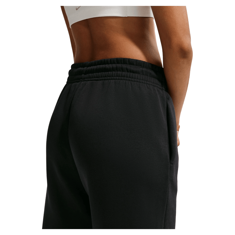 Detail view of the Nike Phoenix Fleece Sweatpants in Black colourway, women model