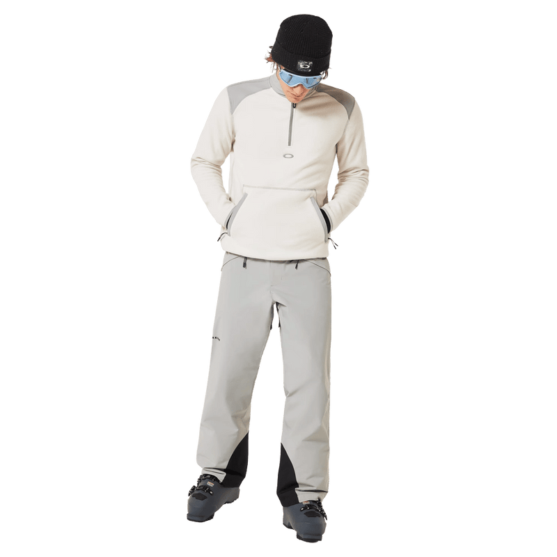 Front view of the Oakley Butter Tech Fleece in Mist and Cement colourway, men's model