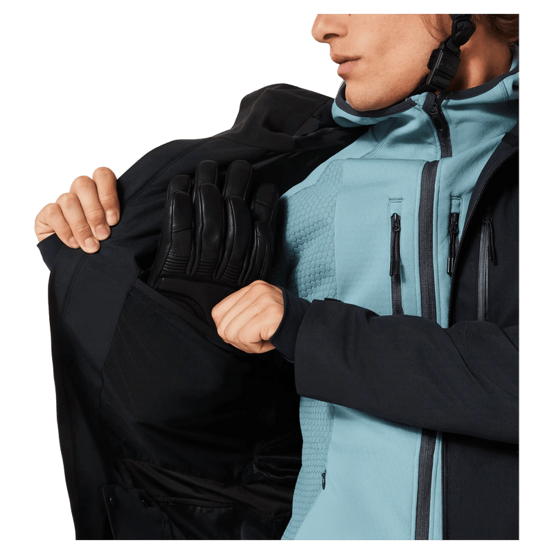 Inside pocket view of the Oakley Kendall Rc Shell 2.0 Ski Jacket in Blackout colourway, men's model
