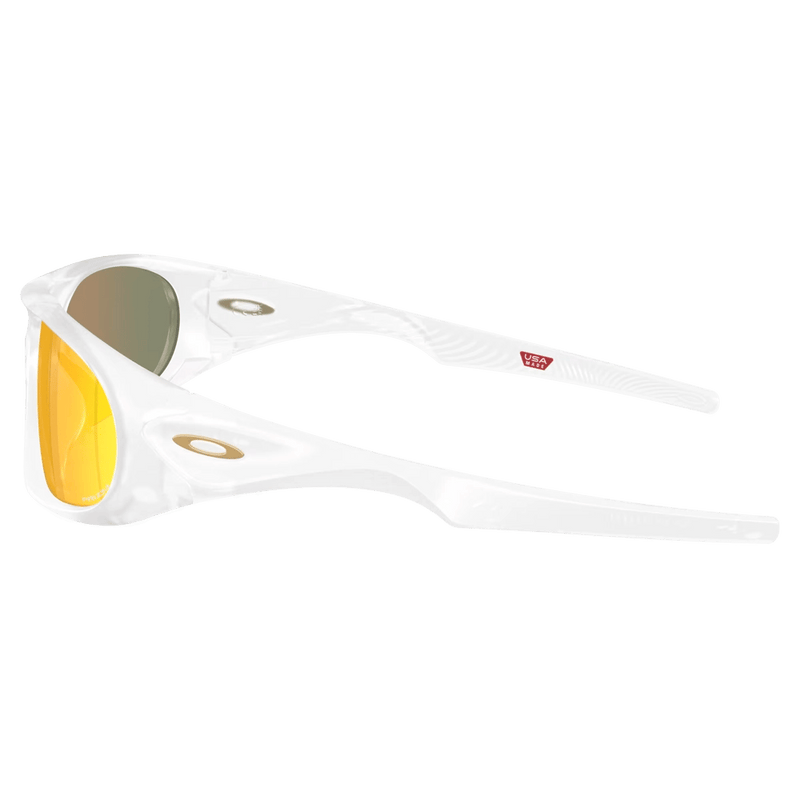 Side view of the Oakley Neogotma Sunglasses in Matte Clear colourway, unisex's model
