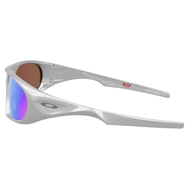 Side view of the Oakley Neogotma Sunglasses in X-Silver colourway, unisex's model