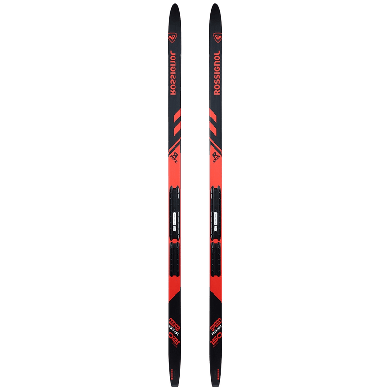 Front view of the Speed R-Skin Classic Ski showing the IFP binding plate