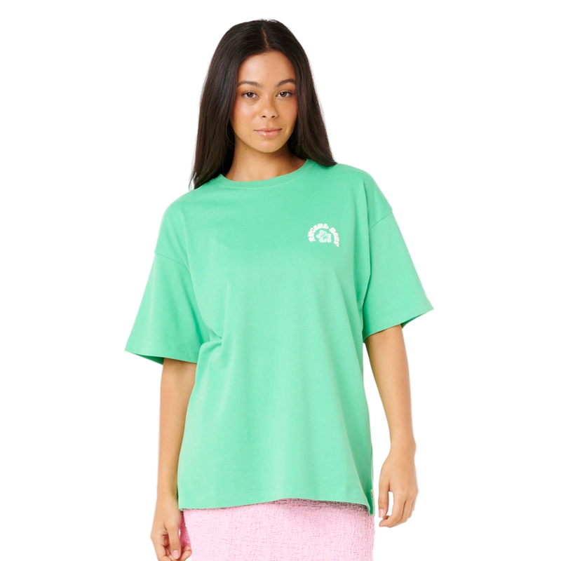 Front image of the Rip Curl Luxe Surf Heritage Tee in Irish Green