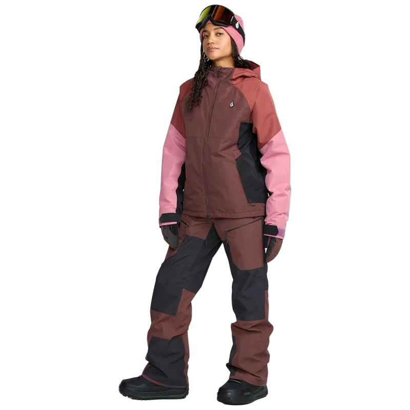 Front image of the The Volcom Stone Mica 20K Snowboard Pants – Womens with matching ski jacket in Oxblood colourway. Features contrast black knee, inner cuff and upper backside patches.