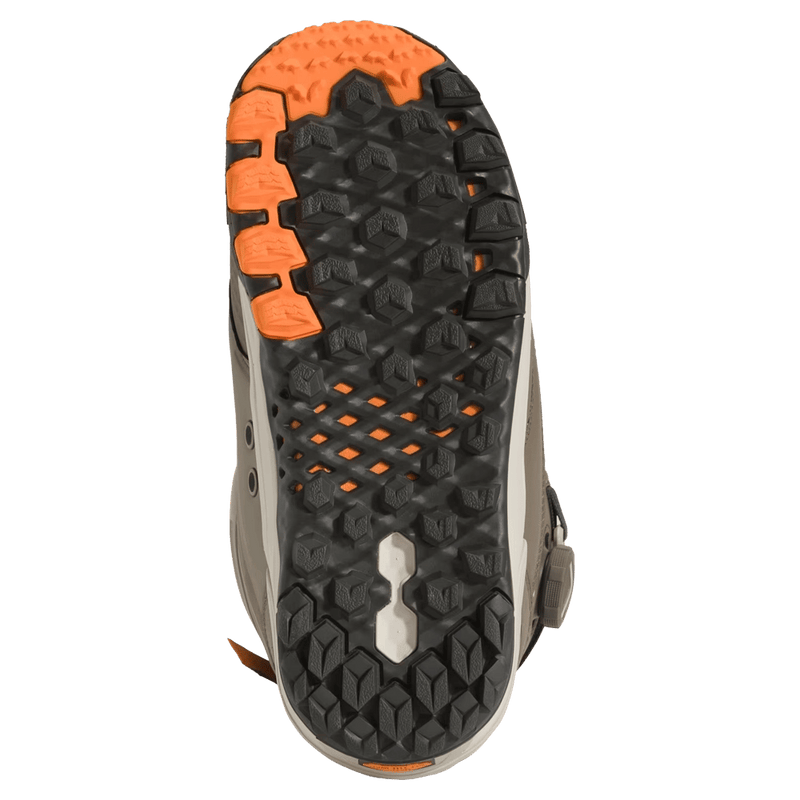 Sole view of the Vans Verse Range Edition Snowboard Boots in Walnut colourway, unisex model
