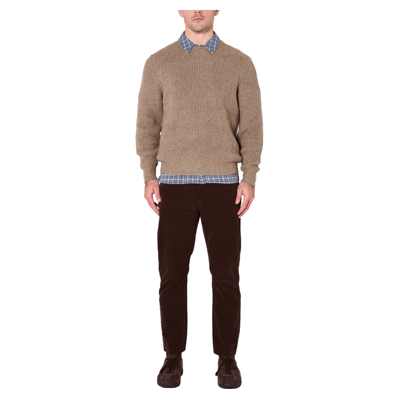 Front view of man in the Rollas Fishermans Tweed Crew in colour Linseed