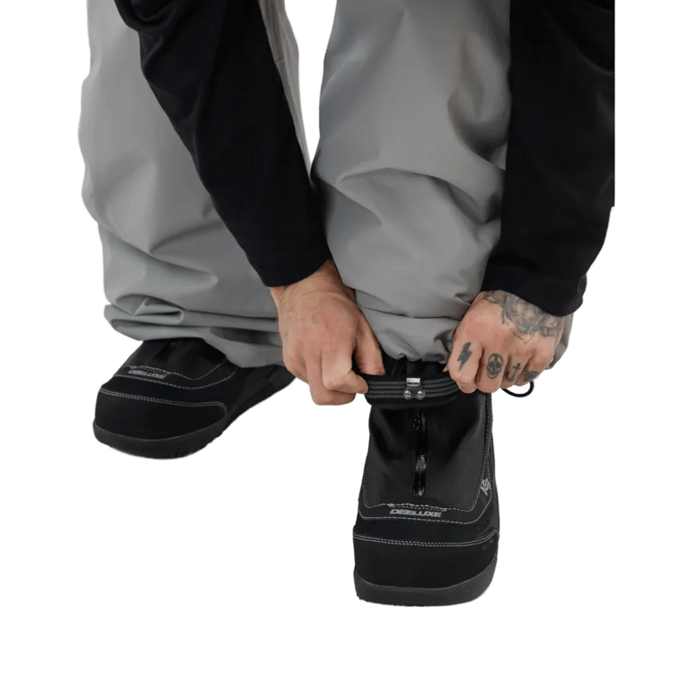Beyond Medals Park Snowboard Pants