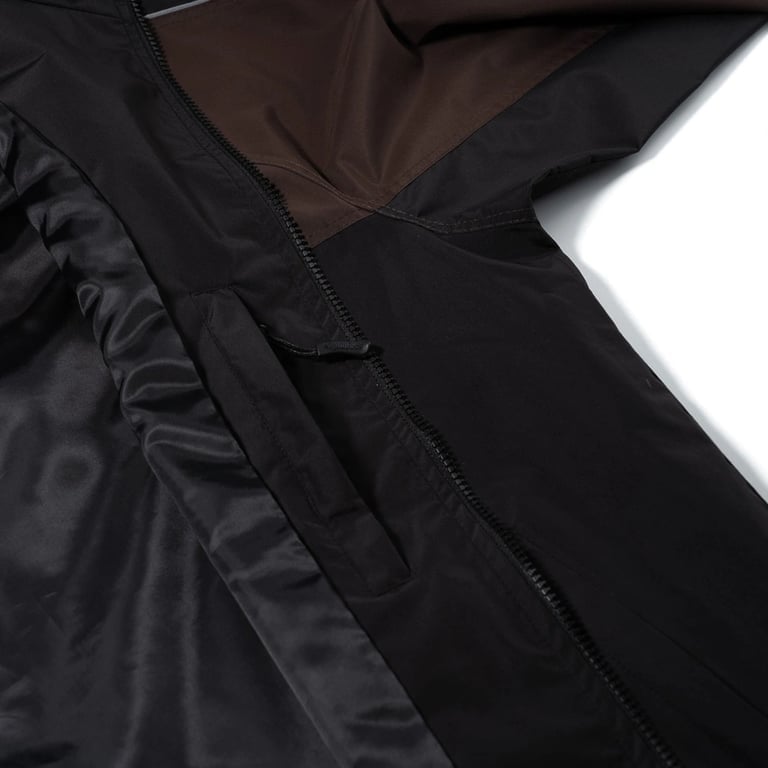 Patched Utility Hooded Snowboard Jacket