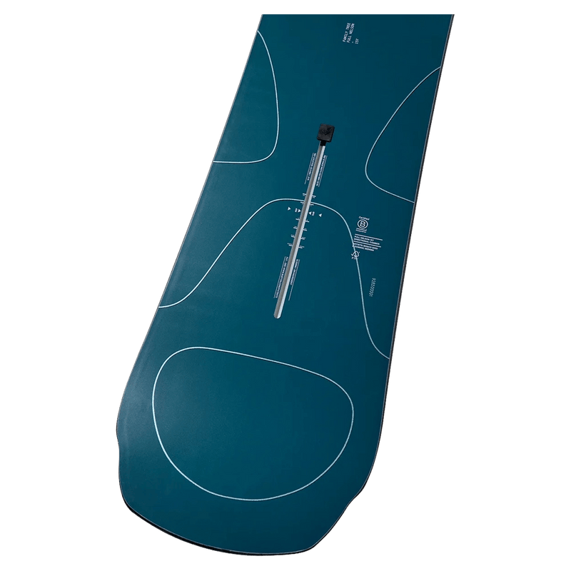 Tail view of the Burton Full Nelson Snowboard, 26/27 unisex's model