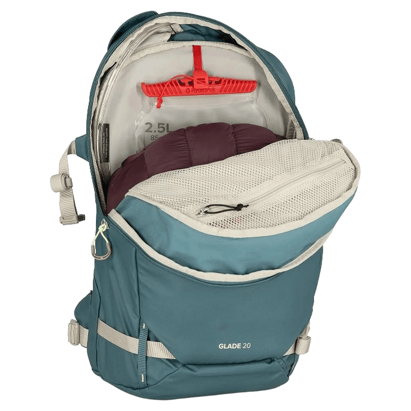 6th view of the OSPREY Glade 20 Cascade Blue Bags, 26/27 Unisex's model