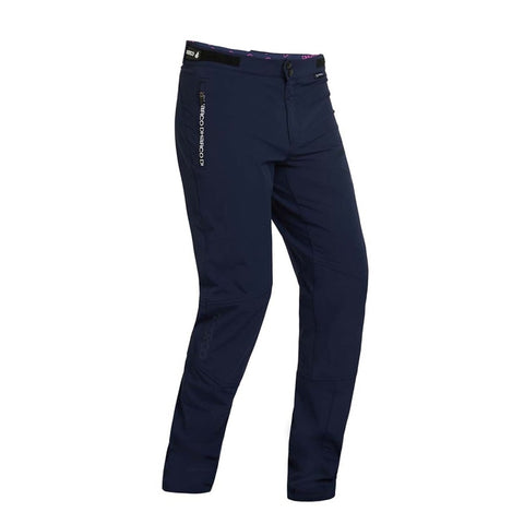 Youth mtb pants in dark navy blue.