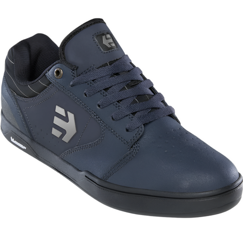 Navy and black mountain bike shoe front.