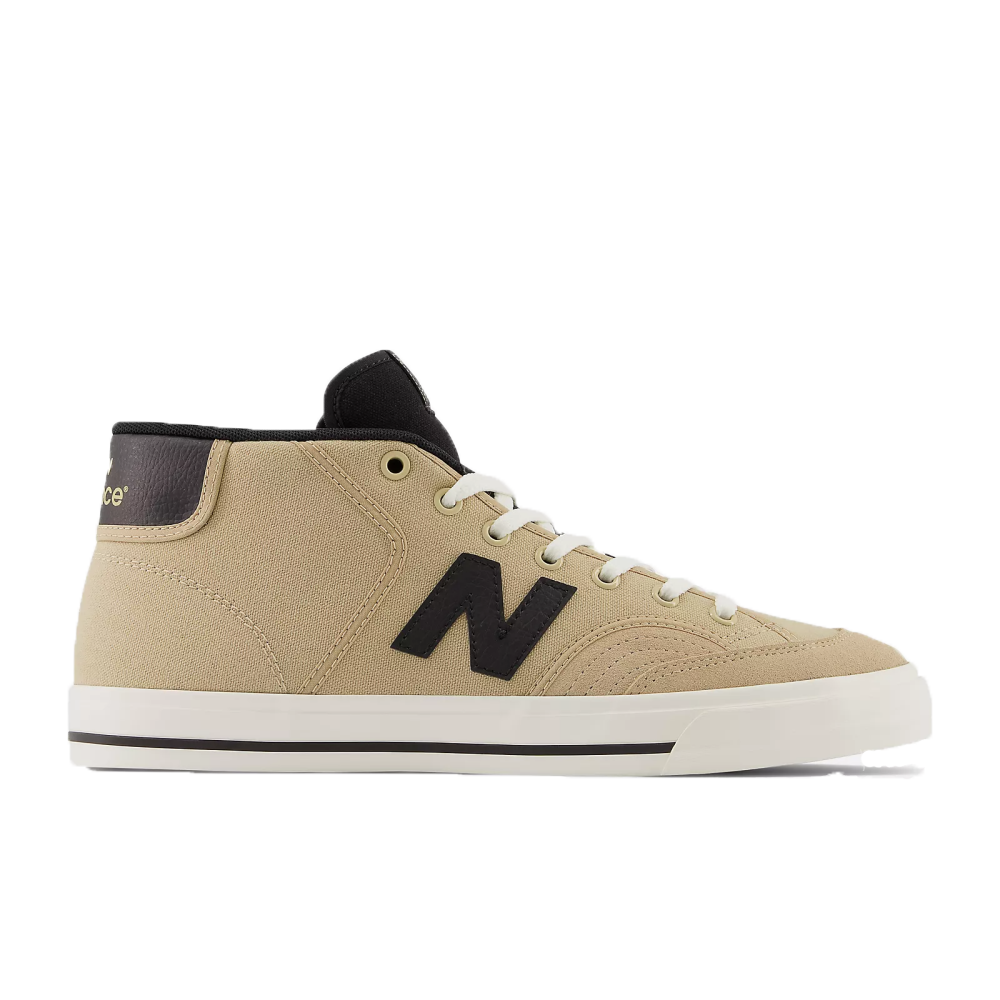 NB Numeric 213 Shoe