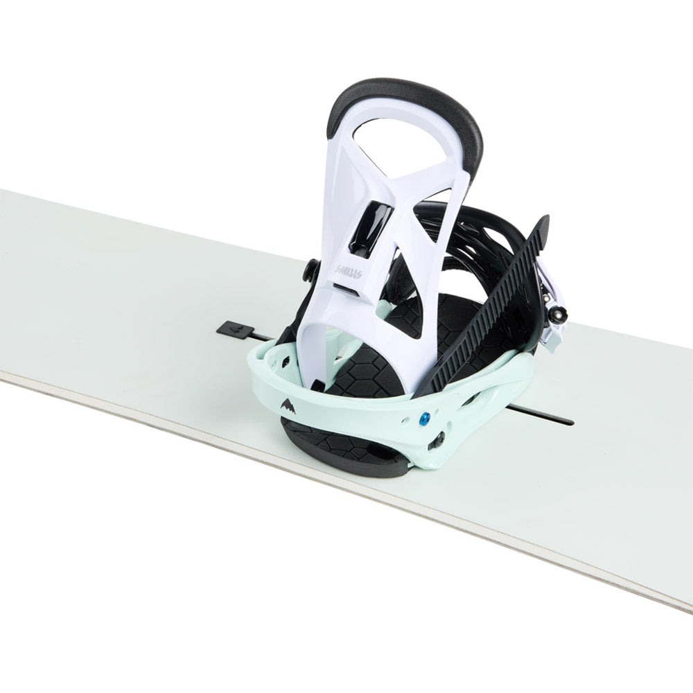 Burton Smalls Snowboard Bindings - Kids | Rhythm Snowsports.