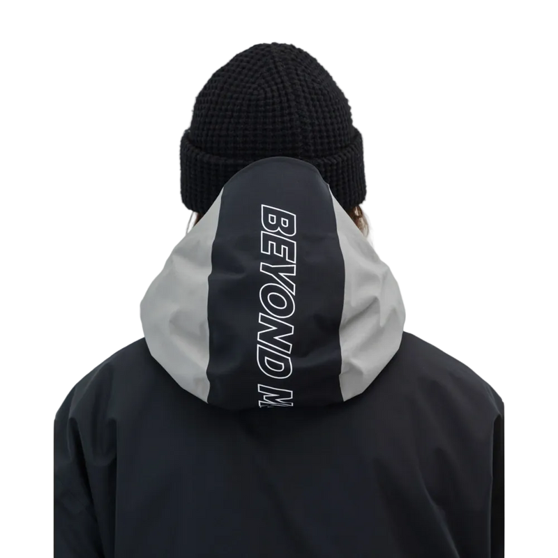 Back view of the Beyond Medals Fullzip 2L snowboard Jacket in Grey colourway, unisex's model
