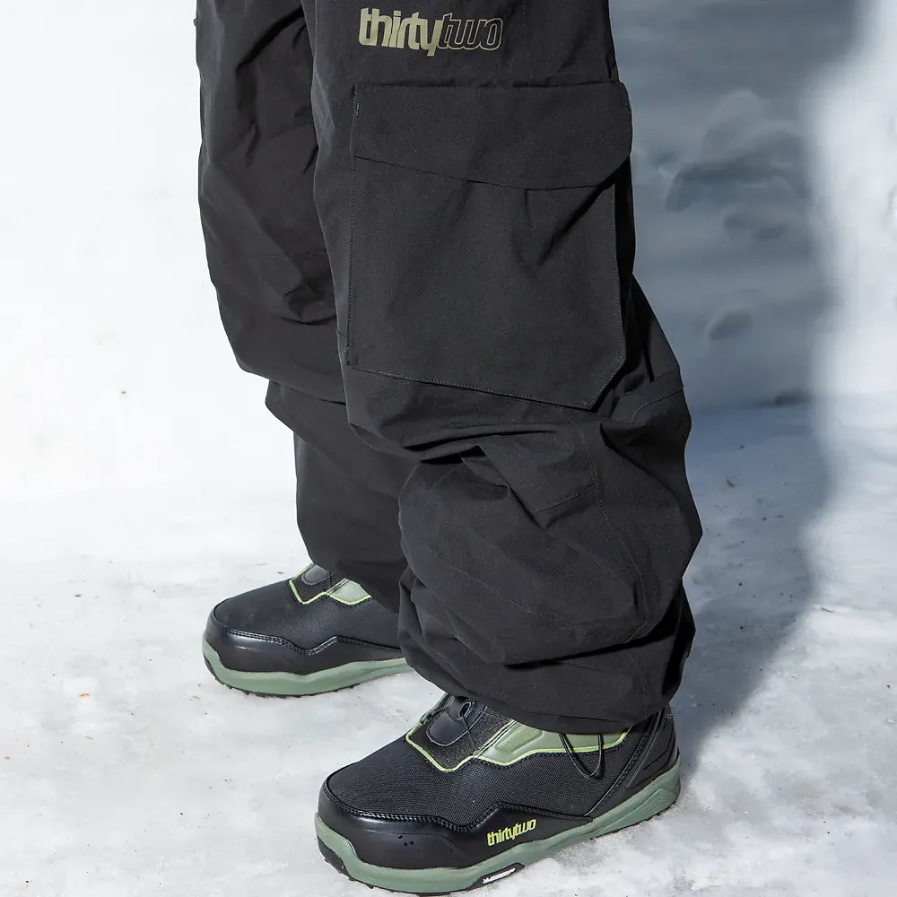 Thirtytwo Blahzay Cargo Snowboard Pants | Rhythm Snowsports.