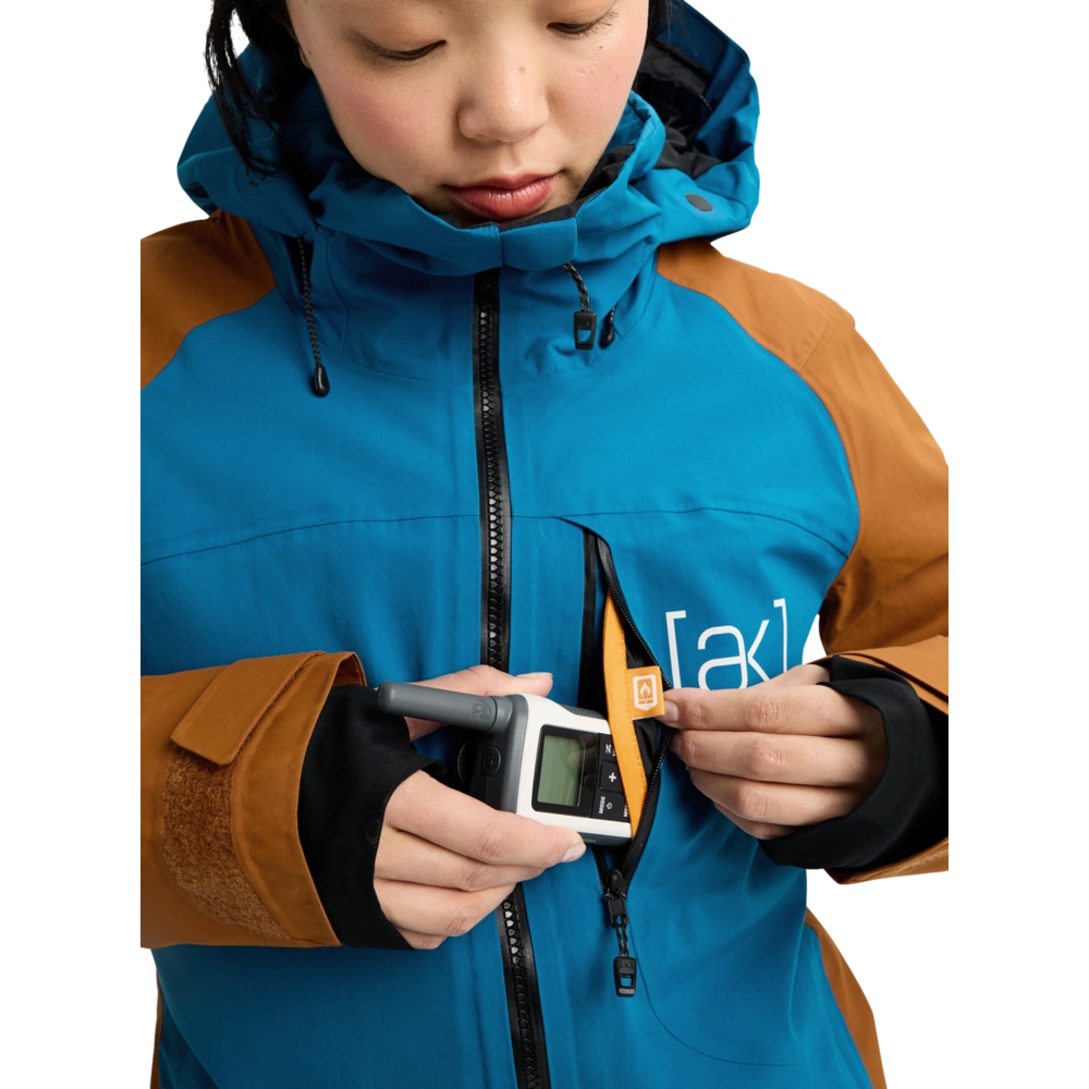 AK Embark Gore-Tex 2L Snowboard Jacket - Womens