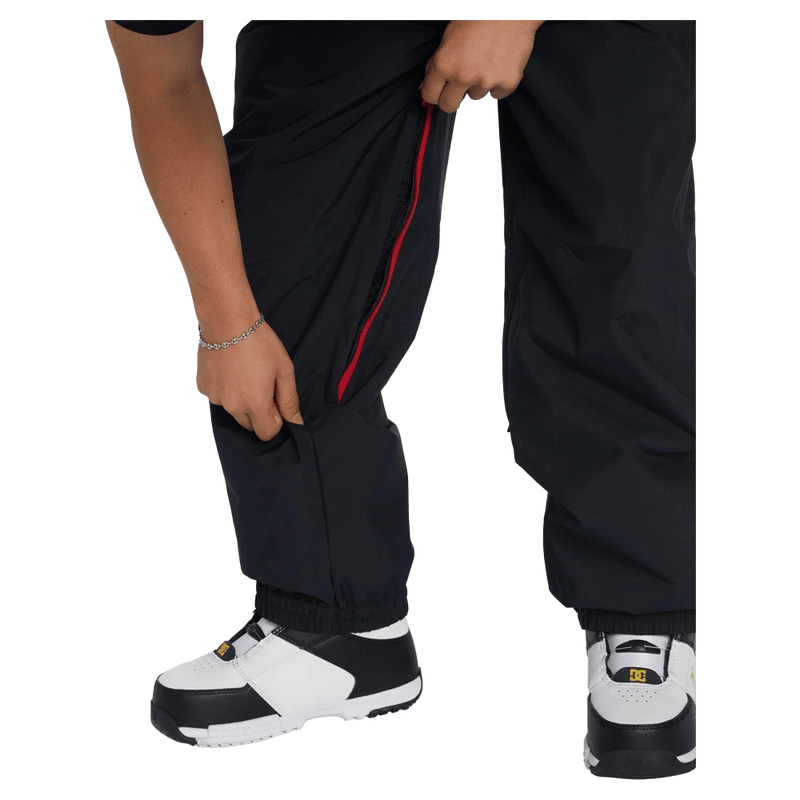 Vents view of the DC Primo Pants in Black colourway, men model