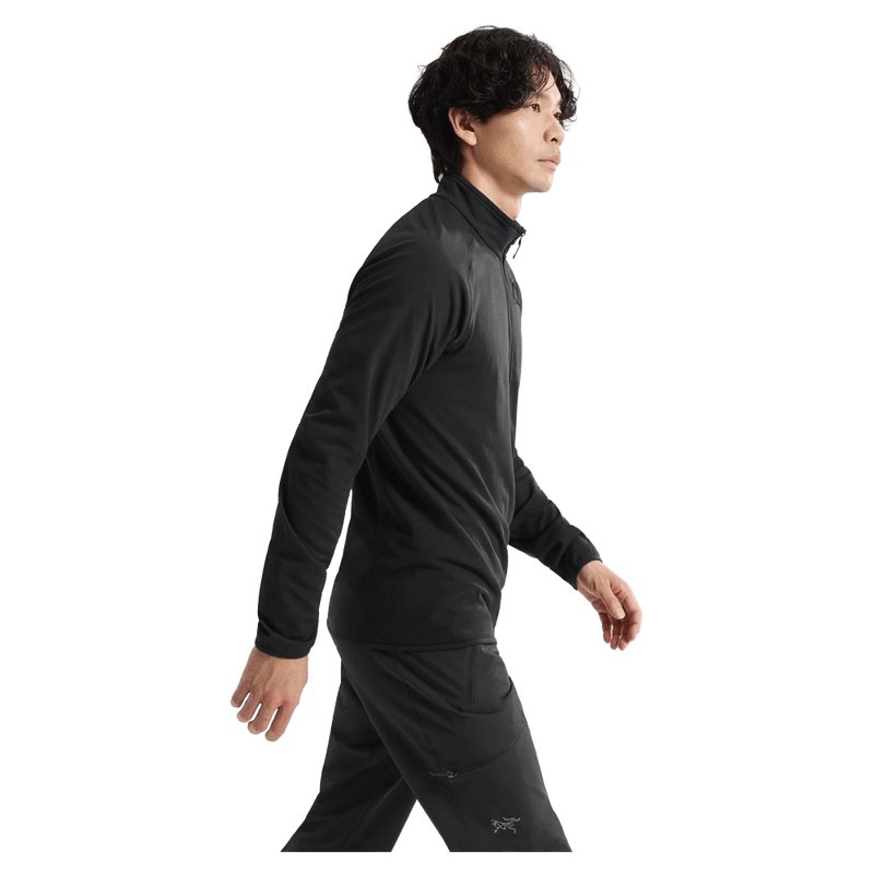 View of Arcteryx Delta 1/2 Zip in colour Black.