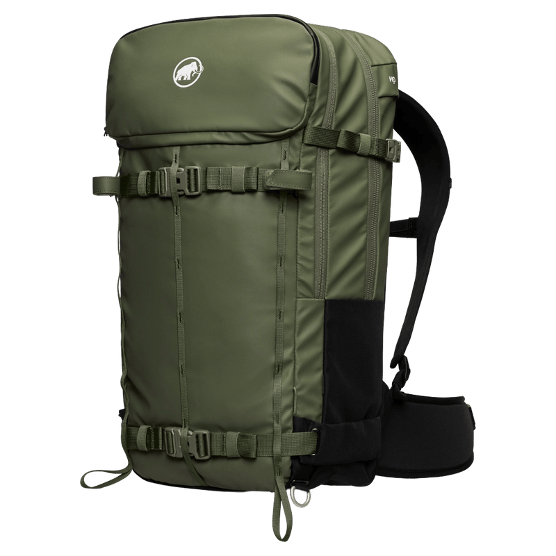 Main view of the Mammut Nirvana 35L Backpack in Marsh Black colourway, unisex model