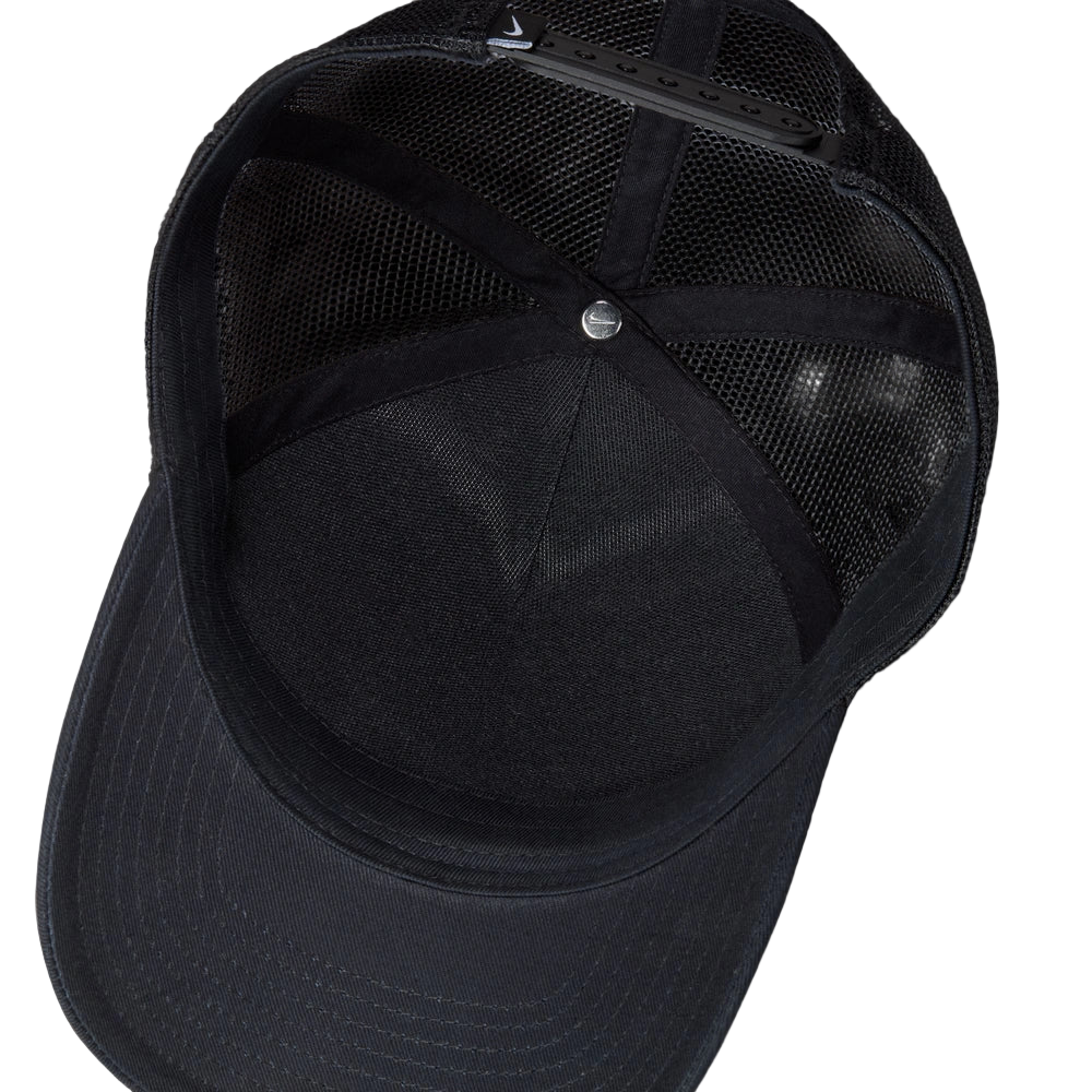 Internal image of the Nike Rise Cap in Black