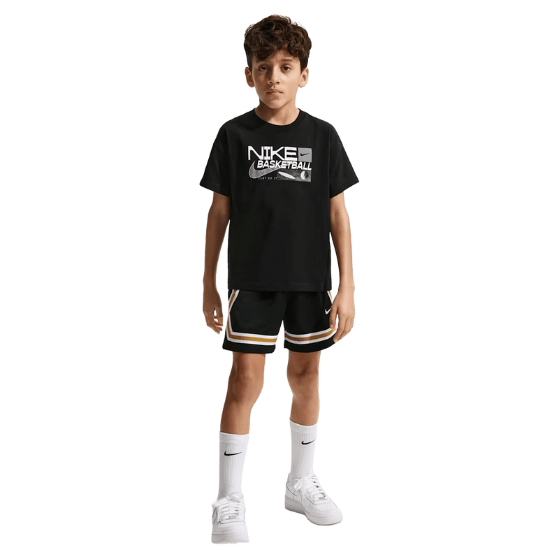 Front view of the Nike Sportswear Tee in Black colourway, kids model