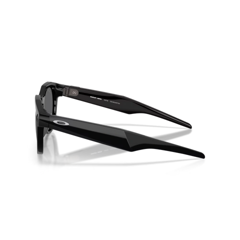Side view of the Oakley 2026 HSTN Meta Sunglasses in Black - Prizm Black Polarized colourway, unisex's model.