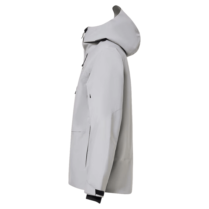 Side view of the Oakley Canopy Insulated Ski Jacket in Cement colourway, men's model