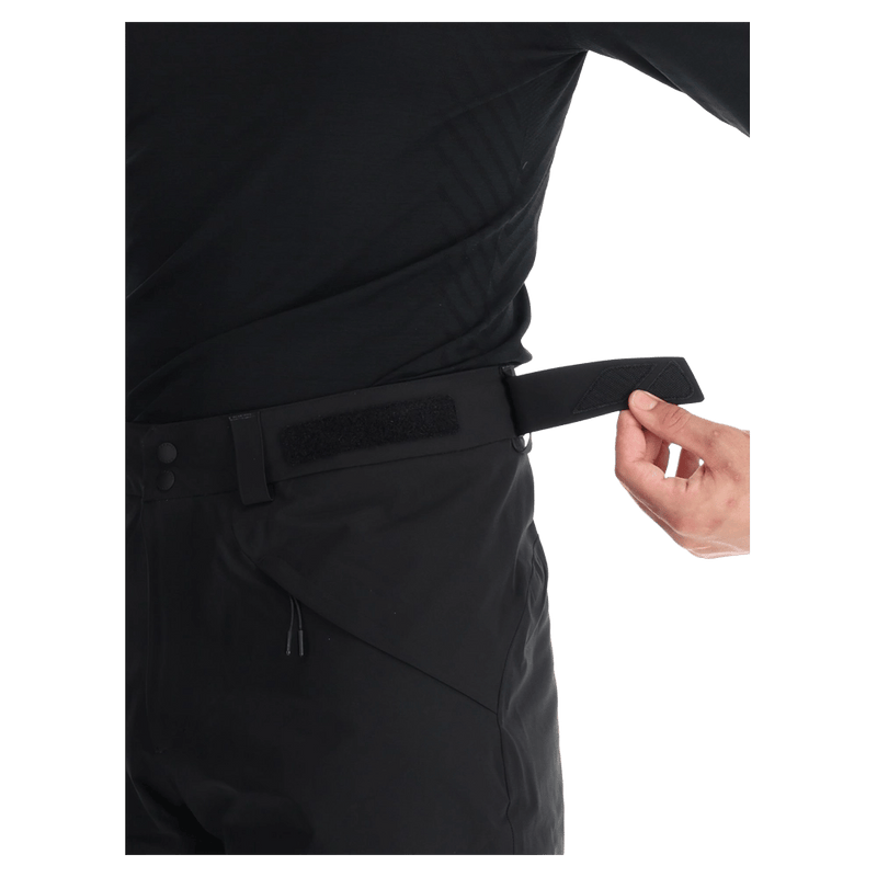 Waist view of the Oakley Canopy Insulated Ski Pants in Blackout colourway, men's model