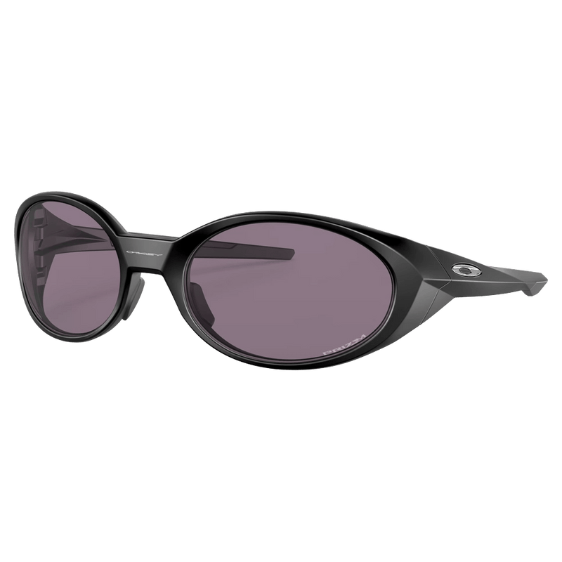 Main view of the Oakley Eyejacket Redux Sunglasses in Matte black colourway, unisex's model