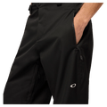 Pockets view of the Oakley Kendall Rc Shell Ski Pants in Black and White colourway, men's model