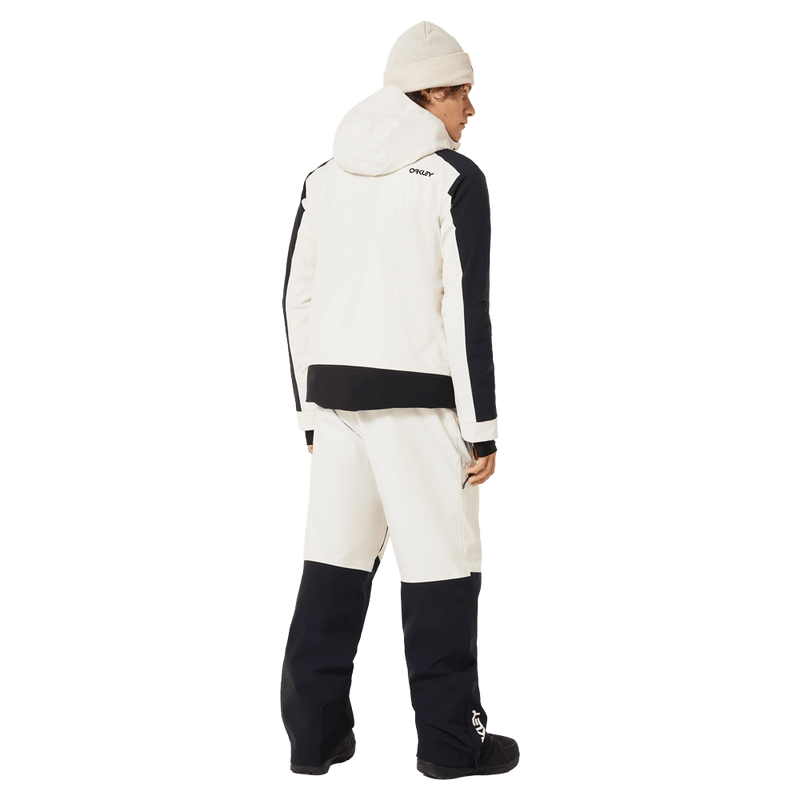 Back full-body view of the Oakley Tnp Tbt Insulated Ski Jacket in Mist colourway, unisex's model