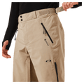 Detail view of the Oakley Unbound Gore-Tex Shell 2.0 Ski Pants in Pebble colourway, men's model