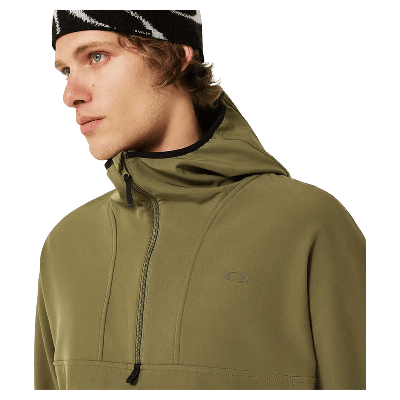 Detail view of the Oakley Wintertide Softshell Hoodie in Green Army colourway, unisex's model