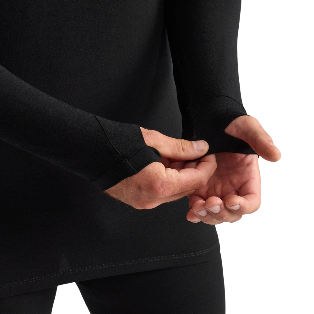 Thumb view of men wearing Oyuki 2026 Merino Thermal Longsleeve in black