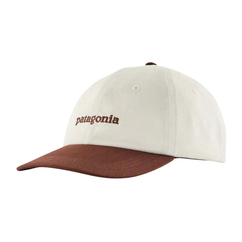 Main view of the Patagonia 2026 Fitz Roy Icon Trad Cap in Dried Vainilla colourway, unisex's model.