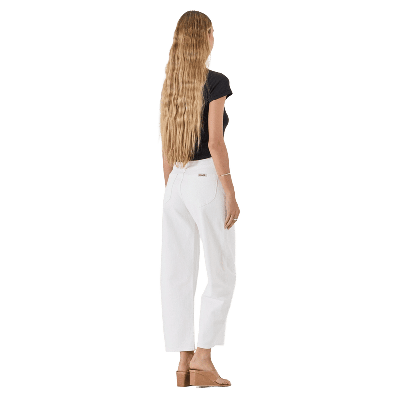 Side view of Rollas Gig Barrel Jeans - Womens in colour Vintage White.