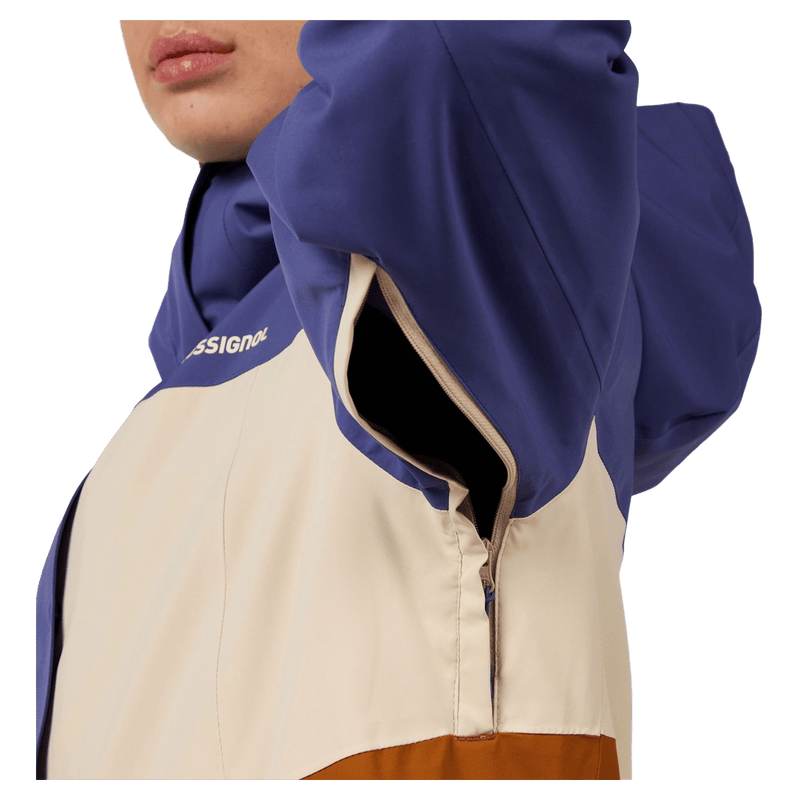 Vents view of the Rossignol Desafio Shell 2L Ski Jacket in FUTURE BLUE colourway, women model