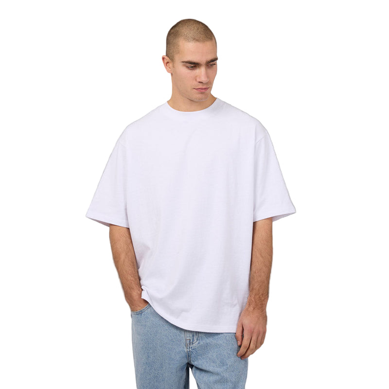 Man wearing Silent Theory Heavy Weight Tee in white