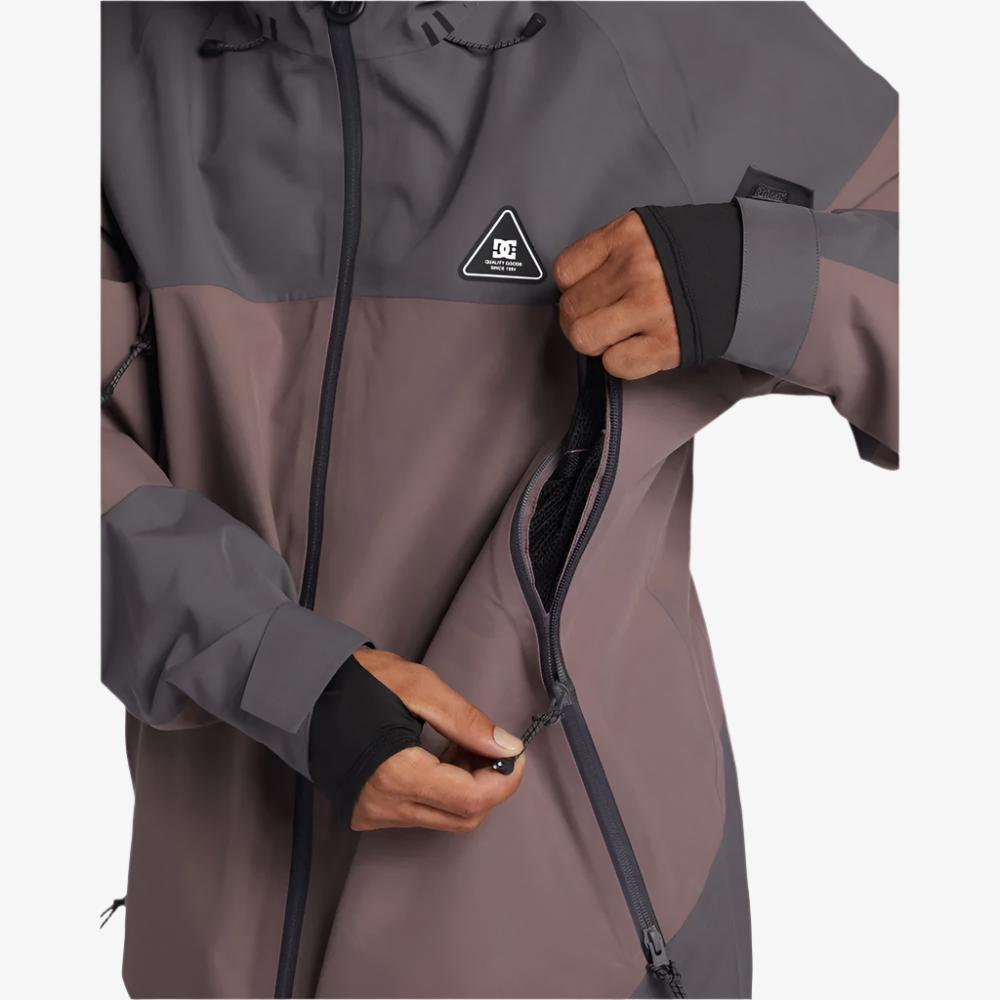 DC Intel 30K Snowboard Jacket | Rhythm Snowsports.