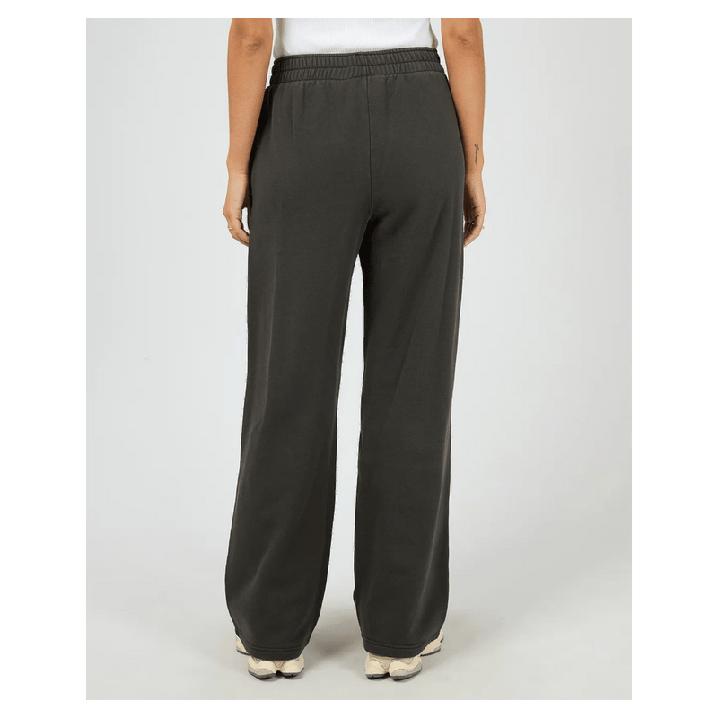Limitless Track Pants - Womens