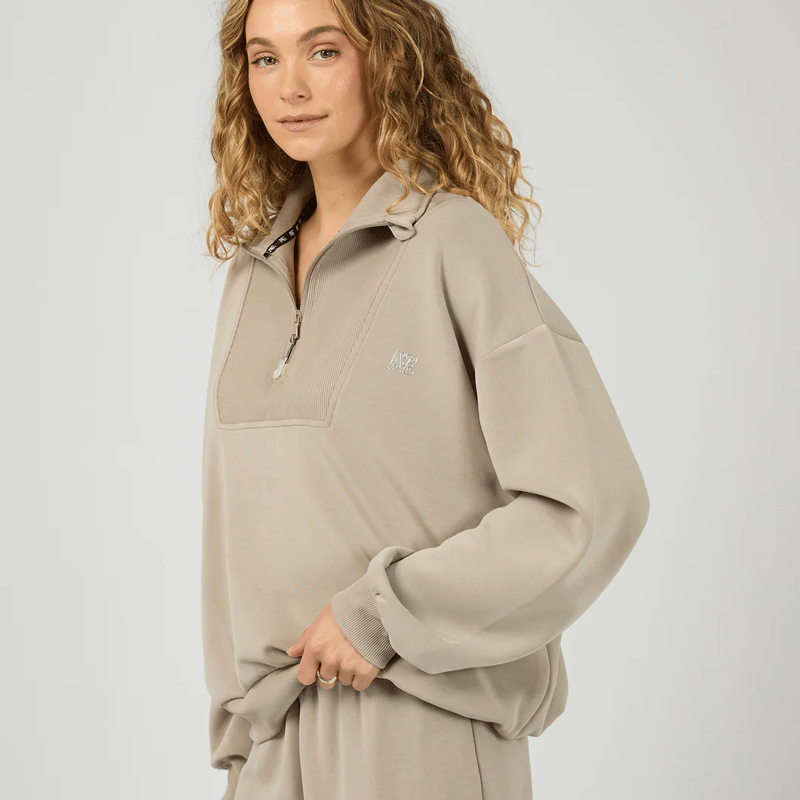 Luxe Active 1/4 Zip - Womens