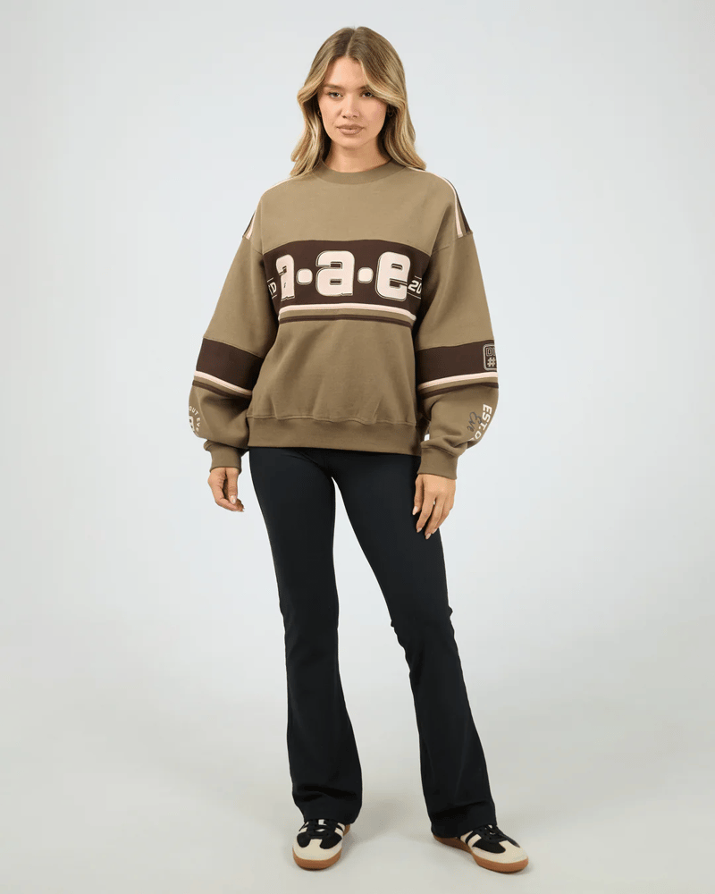 Wild Nation Box Crew - Womens