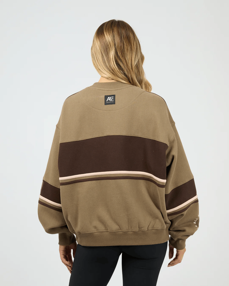 Wild Nation Box Crew - Womens